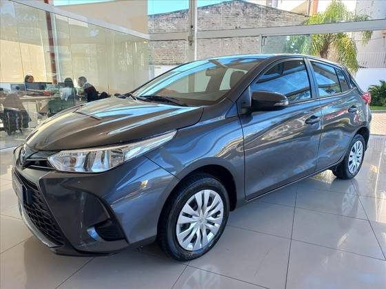 TOYOTA YARIS 1.5 16V FLEX XL MULTIDRIVE TOYOTA YARIS 1.5 16V FLEX XL MULTIDRIVE